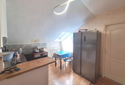 Apartament cu 2 camere decomandat în Florești - 1