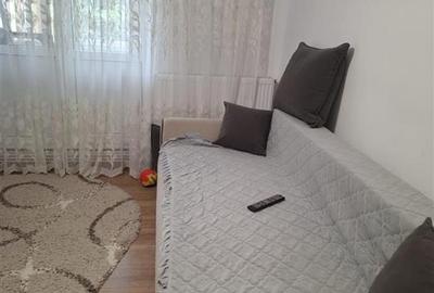 Apartament cu 3 camere semidecomandat, mobilat în Tătărași - 4