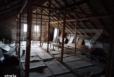 Casă cu 7 camere cu Teren 420 Mp în Răzvad