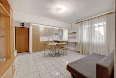 Apartament cu 2 camere semidecomandat, mobilat în Băneasa