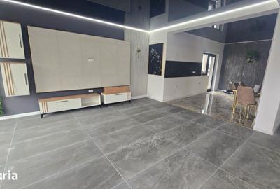 Casă cu 4 camere cu Teren 400 Mp în Rediu