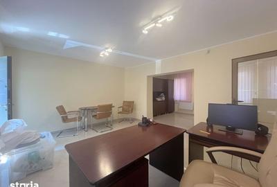 Spațiu comercial, de 61 mp, în Odobescu - 11