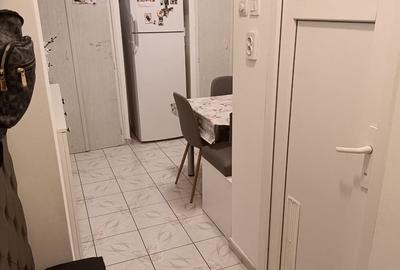 Apartament cu 2 camere decomandat în Berceni - 10