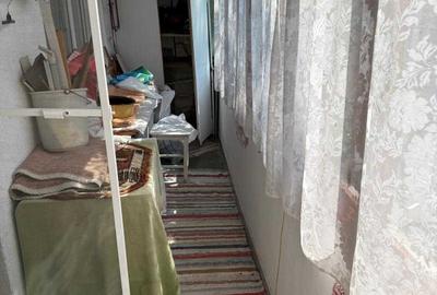 Apartament cu 2 camere decomandat în Cornișa - 2
