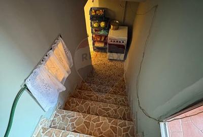 Casă cu 3 camere cu Teren 195 Mp în Central - 6
