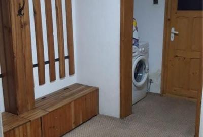 Apartament cu 2 camere decomandat în Galata