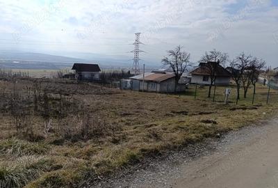 Teren de 967 mp, în Central - 2