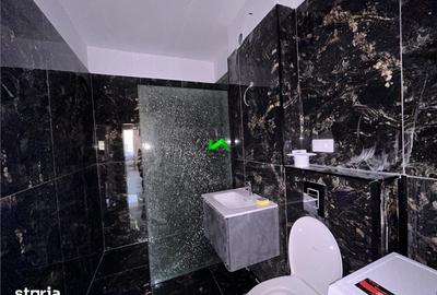 Apartament cu 3 camere decomandat în Lazaret
