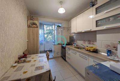 Apartament cu 3 camere semidecomandat în Gării - 4