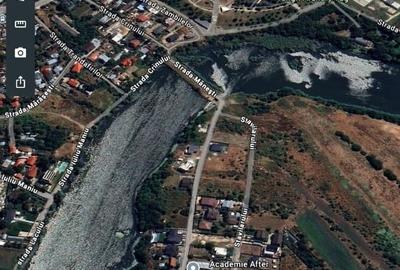 Teren Construcții intravilan de 953 mp, în Est - 1