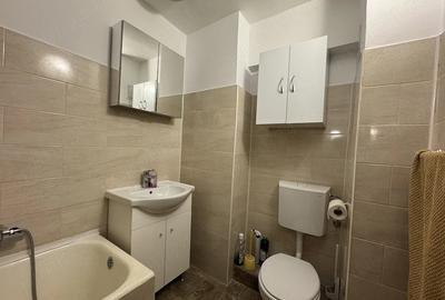 Apartament cu 4 camere decomandat în Iancului