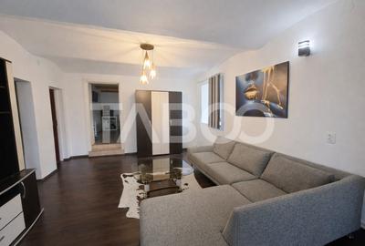 Apartament cu 3 camere semidecomandat, mobilat în Central