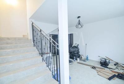 Casă individuală cu 10 camere cu Canalizare în Bună Ziua - 7