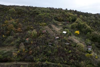Teren de 18300 mp, în Ghioroc - 7