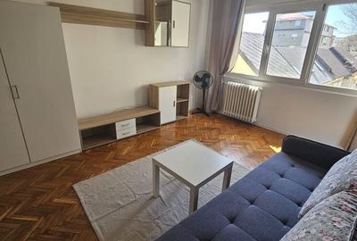 Garsonieră decomandată, mobilată în Complex Studențesc - 5