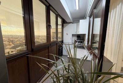 Apartament cu 2 camere decomandat în Roșu