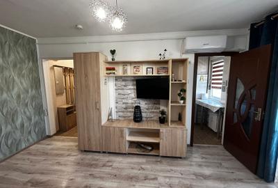 Apartament cu 2 camere nedecomandat în Sat Vacanță