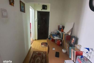 Apartament cu 2 camere în Precista