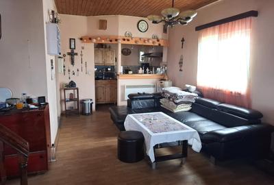 Casă cu 4 camere cu Canalizare în Sibiel - 3