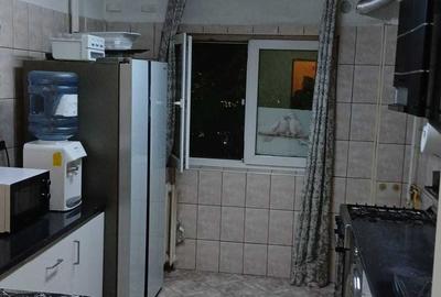 Apartament cu 4 camere semidecomandat în Obor - 1