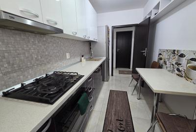 Apartament cu 3 camere decomandat în Haliu - 9