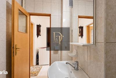 Apartament cu 2 camere decomandat în Tractorul