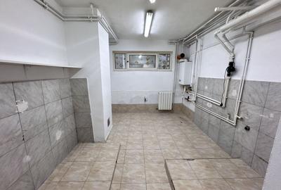 Apartament cu 10 camere în Băneasa - 14