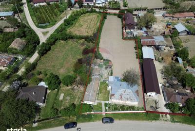 Casă cu 5 camere cu Teren 1300 Mp în Vulturu