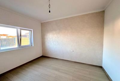 Casă cu 4 camere cu Teren 250 Mp în Moșnița Veche - 13