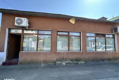 Spațiu comercial, de 50 mp, în Central