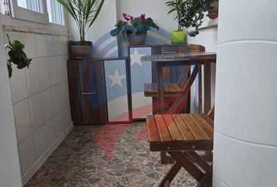 Apartament cu 2 camere decomandat în Calea București