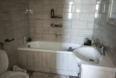 Casă cu 2 camere cu Teren 5567 Mp în Frătăuții Vechi