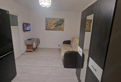 Garsonieră decomandată în Rahova