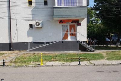 Spațiu comercial, de 51 mp, în Central - 3