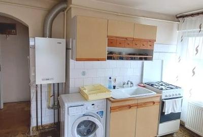 Casă cu 3 camere cu Canalizare în Lazaret - 10