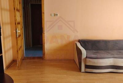 Apartament cu 2 camere semidecomandat, mobilat în Central - 2