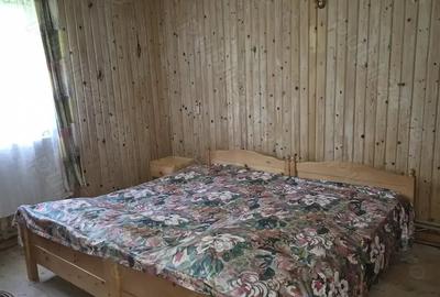 Casă cu 6 camere cu Teren 750 Mp în Central