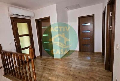 Casă cu 4 camere cu Teren 500 Mp în Central