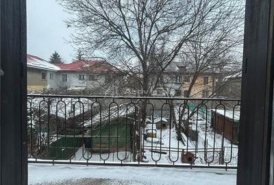 Apartament cu 3 camere, mobilat în Pieptănari - 11