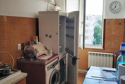 Apartament cu 3 camere circular în Far - 4