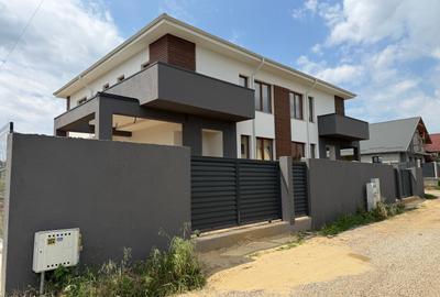 Duplex cu 4 camere cu Garaj în Păulești - 14