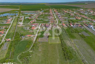 Teren de 1448 mp, în Nițchidorf