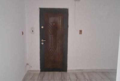 Apartament cu 2 camere semidecomandat în Mioriței - 1