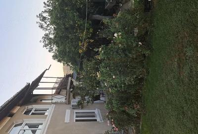 Casă cu Teren 750 Mp în Central
