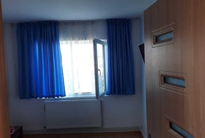 Apartament cu 2 camere semidecomandat în Central - 1