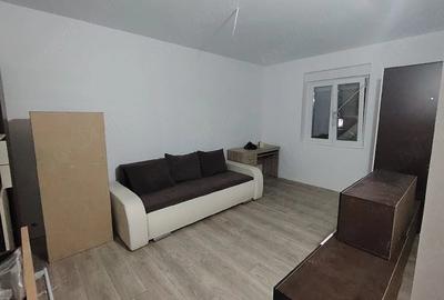 Apartament cu 2 camere decomandat în Luncă