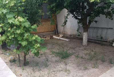 Casă cu 3 camere cu Teren 125 Mp în Central - 1
