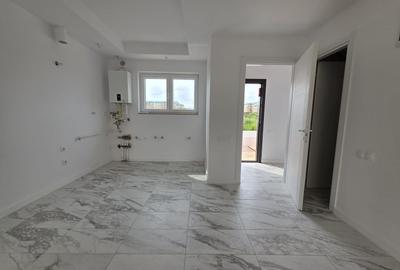 Casă cu 3 camere cu Canalizare în Ștefăneștii de Jos - 4