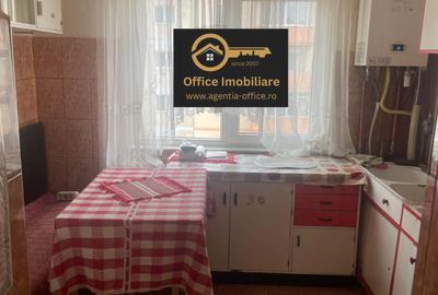 Apartament cu 3 camere decomandat în Gării