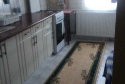 Apartament cu 3 camere decomandat în Central - 3